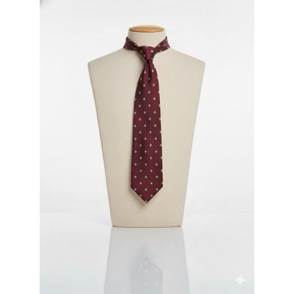 New With Tags! Vintage BRIONI Maroon Silk Medallion Tie Handmade Italy - Picture 1 of 6